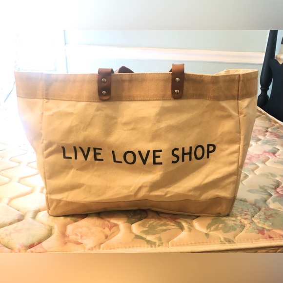 ♥️CUTE TOTE BAG♥️ - Picture 1 of 9